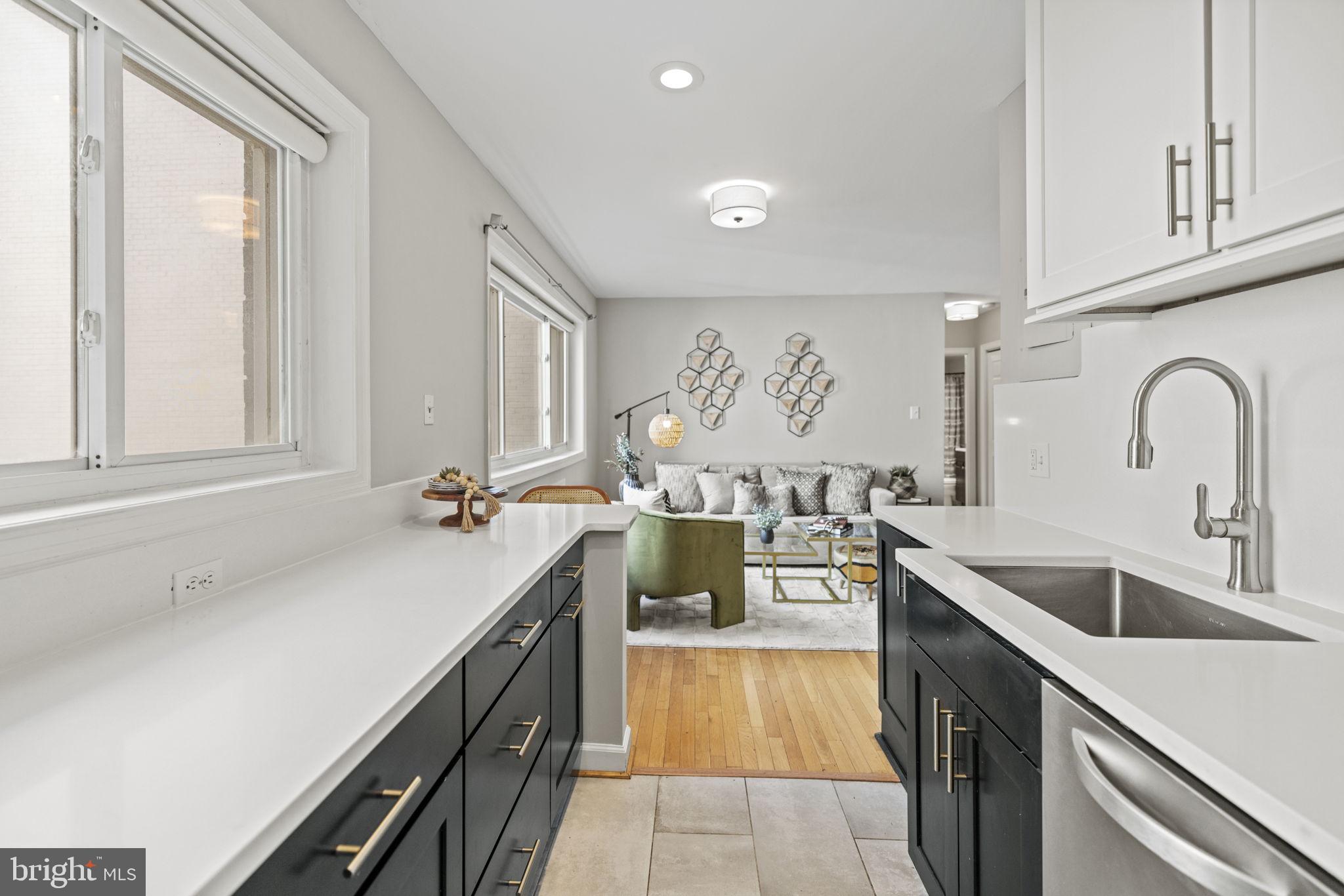 1420 Clifton St NW #203
