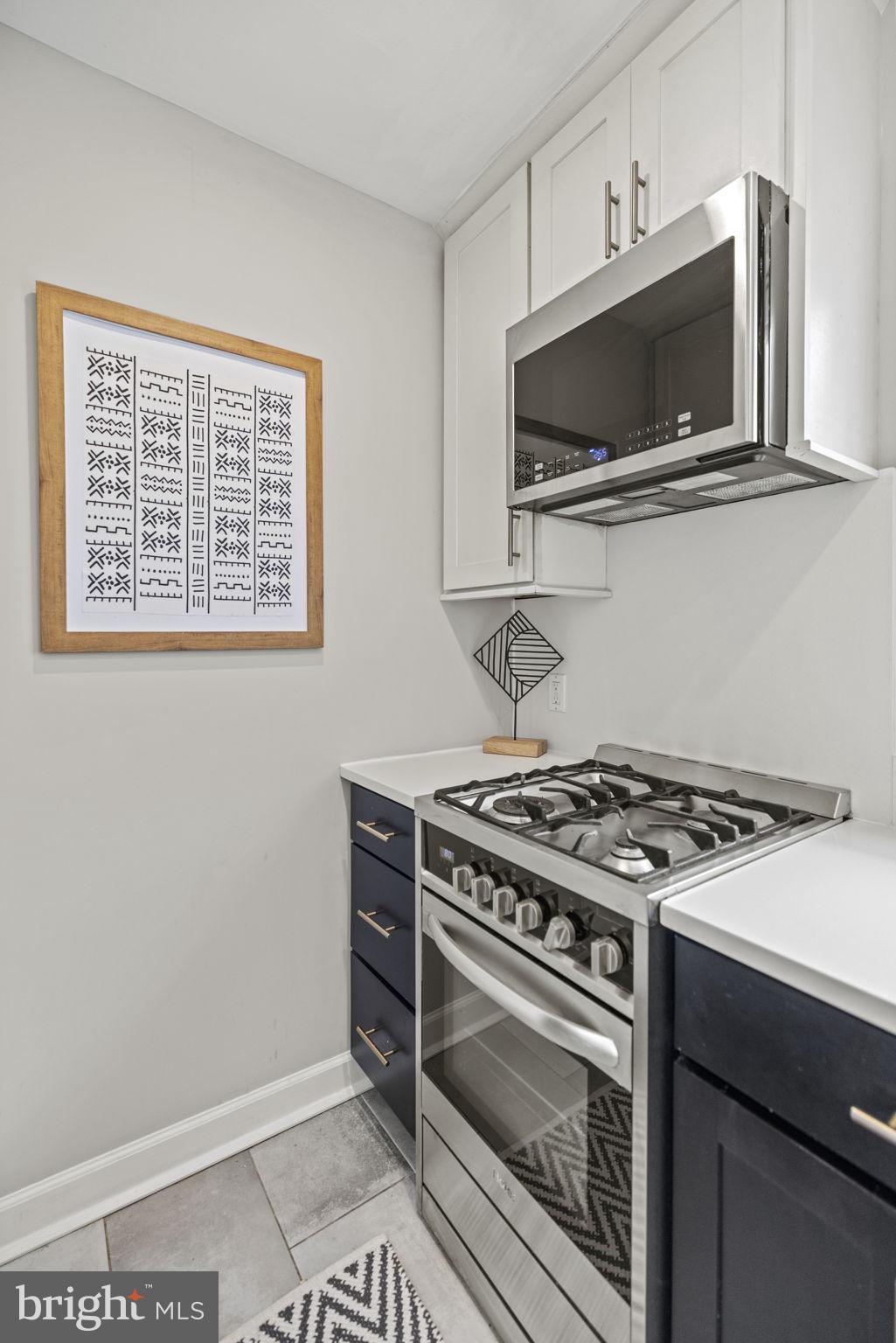 1420 Clifton St NW #203