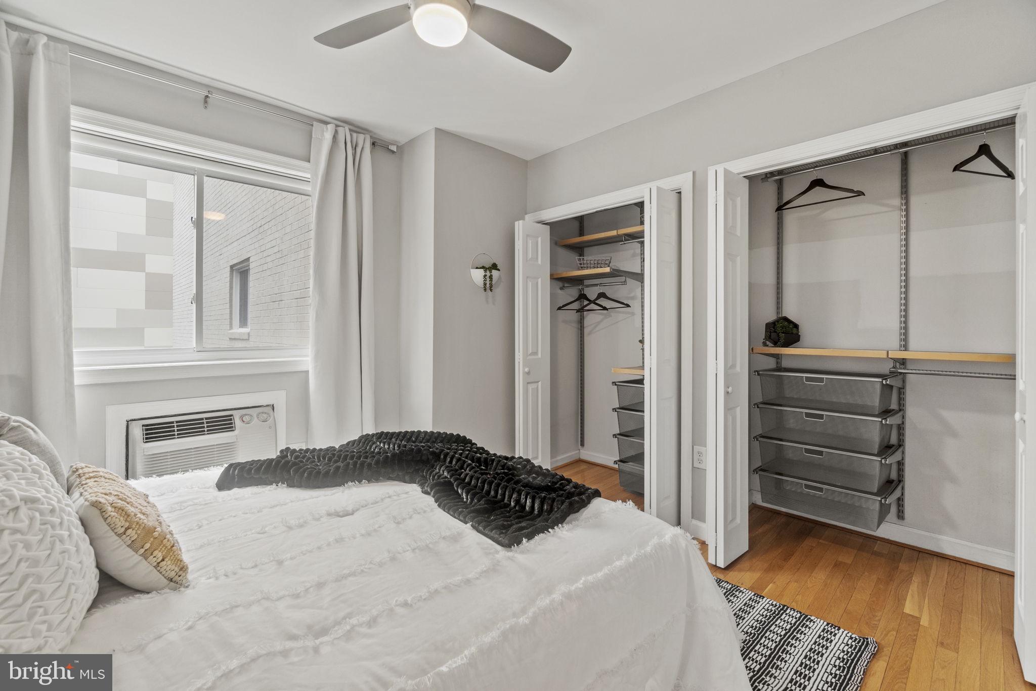1420 Clifton St NW #203