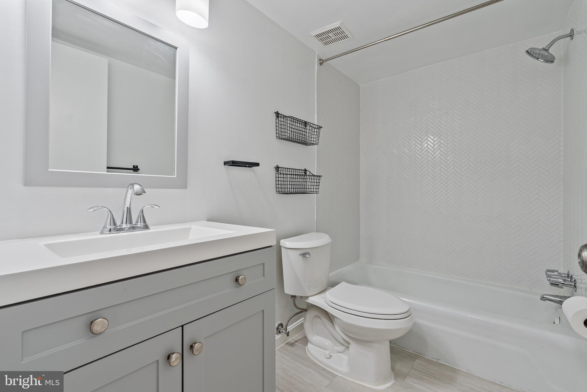 3000 7TH STREET NE 124