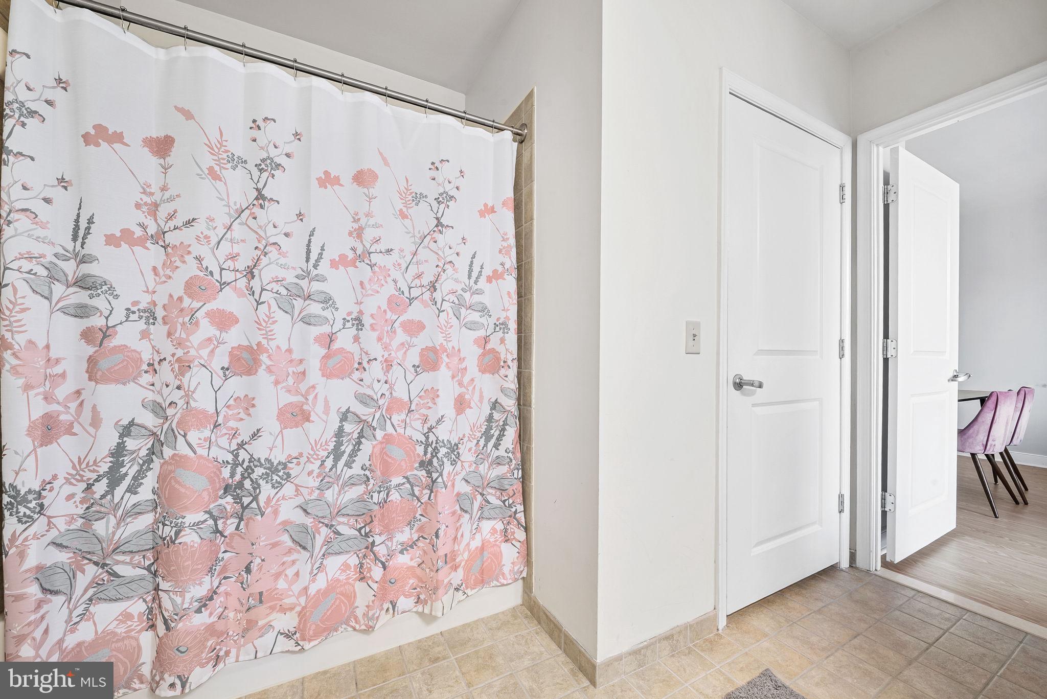 555 MASSACHUSETTS AVENUE NW 1414