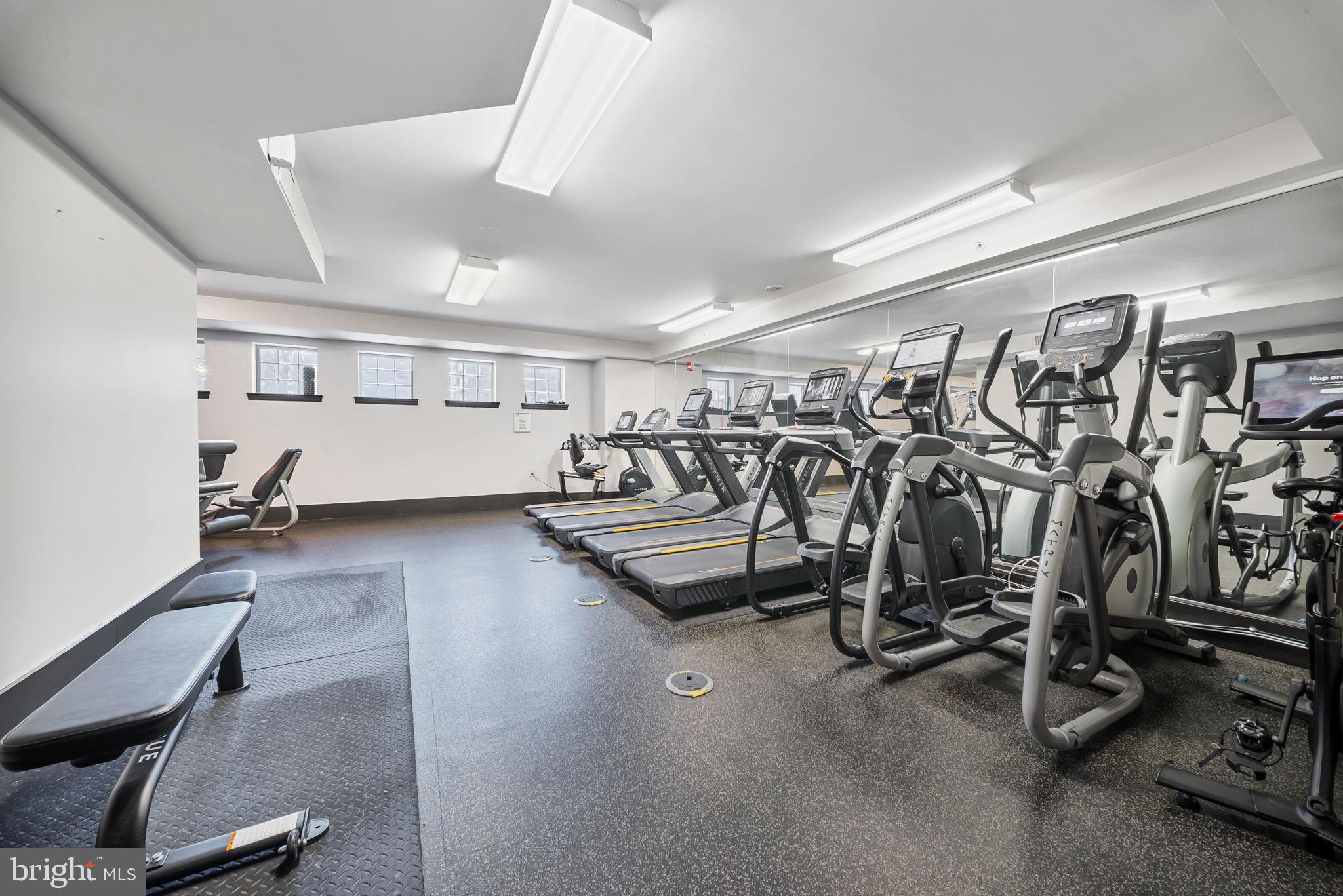 555 MASSACHUSETTS AVENUE NW 1414