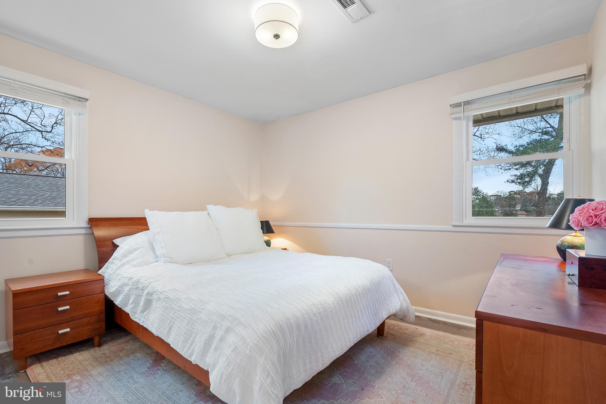 1155 Spruce Tree LANE