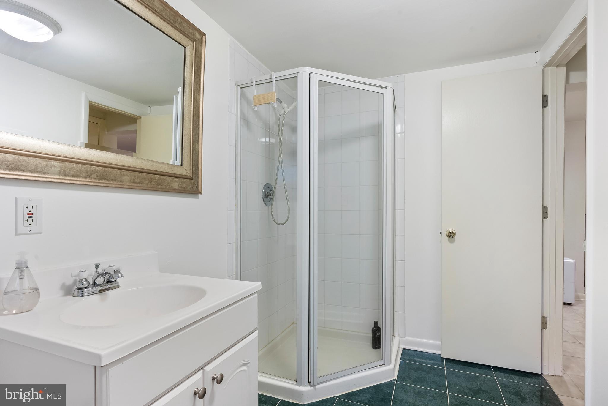 1155 Spruce Tree LANE