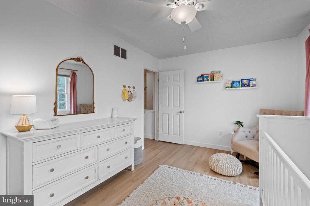 1151 Locust Tree Dr
