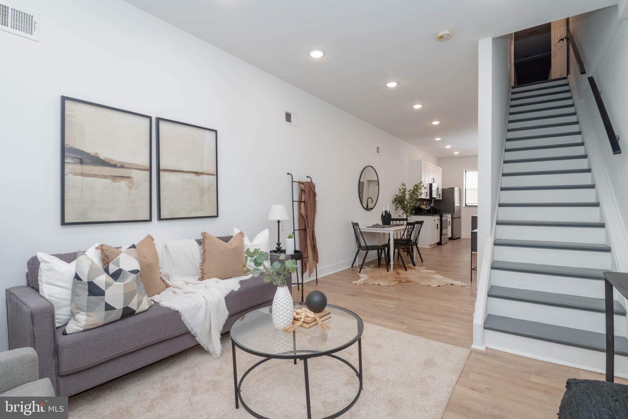 532 N BELNORD AVENUE