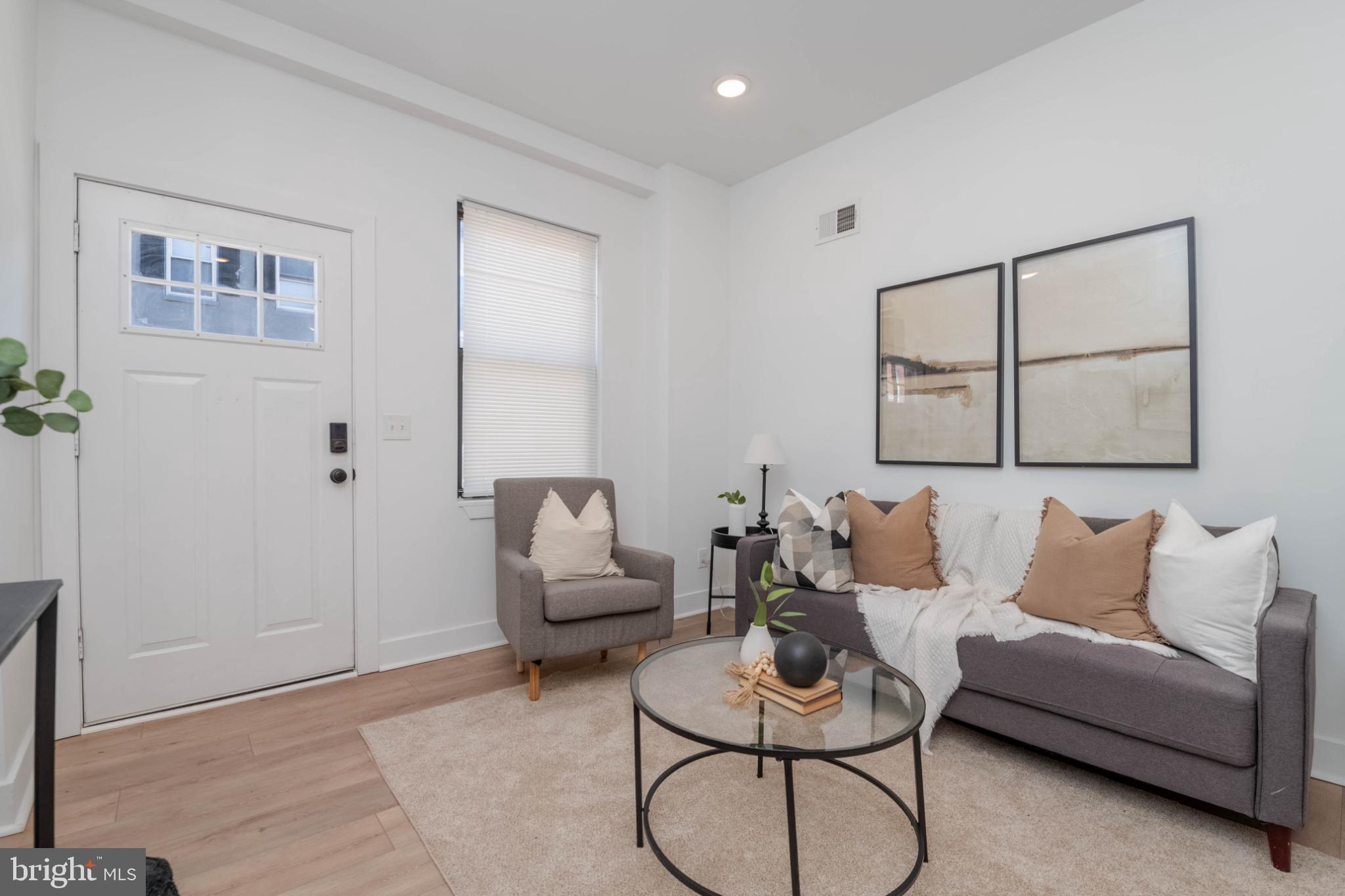 532 N BELNORD AVENUE