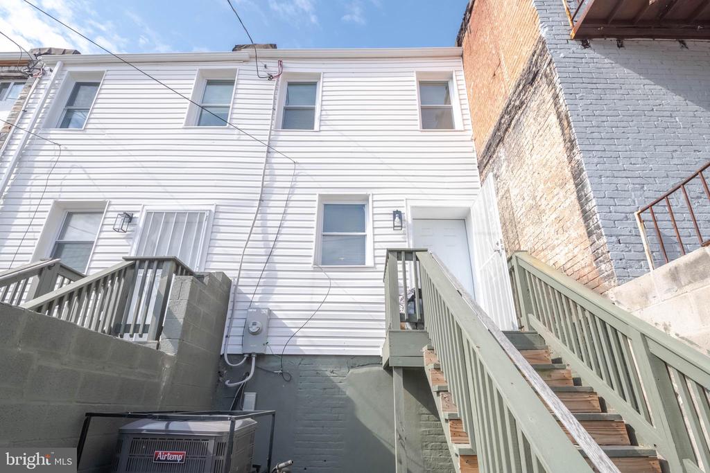 437 N GLOVER STREET