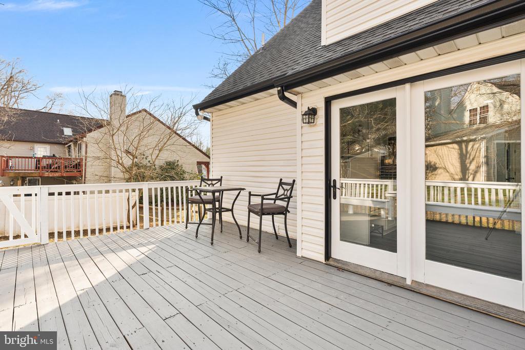 319 Buck Cash Dr