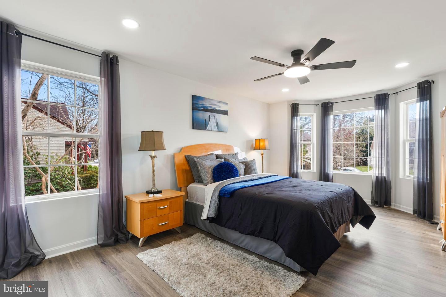 319 Buck Cash Dr