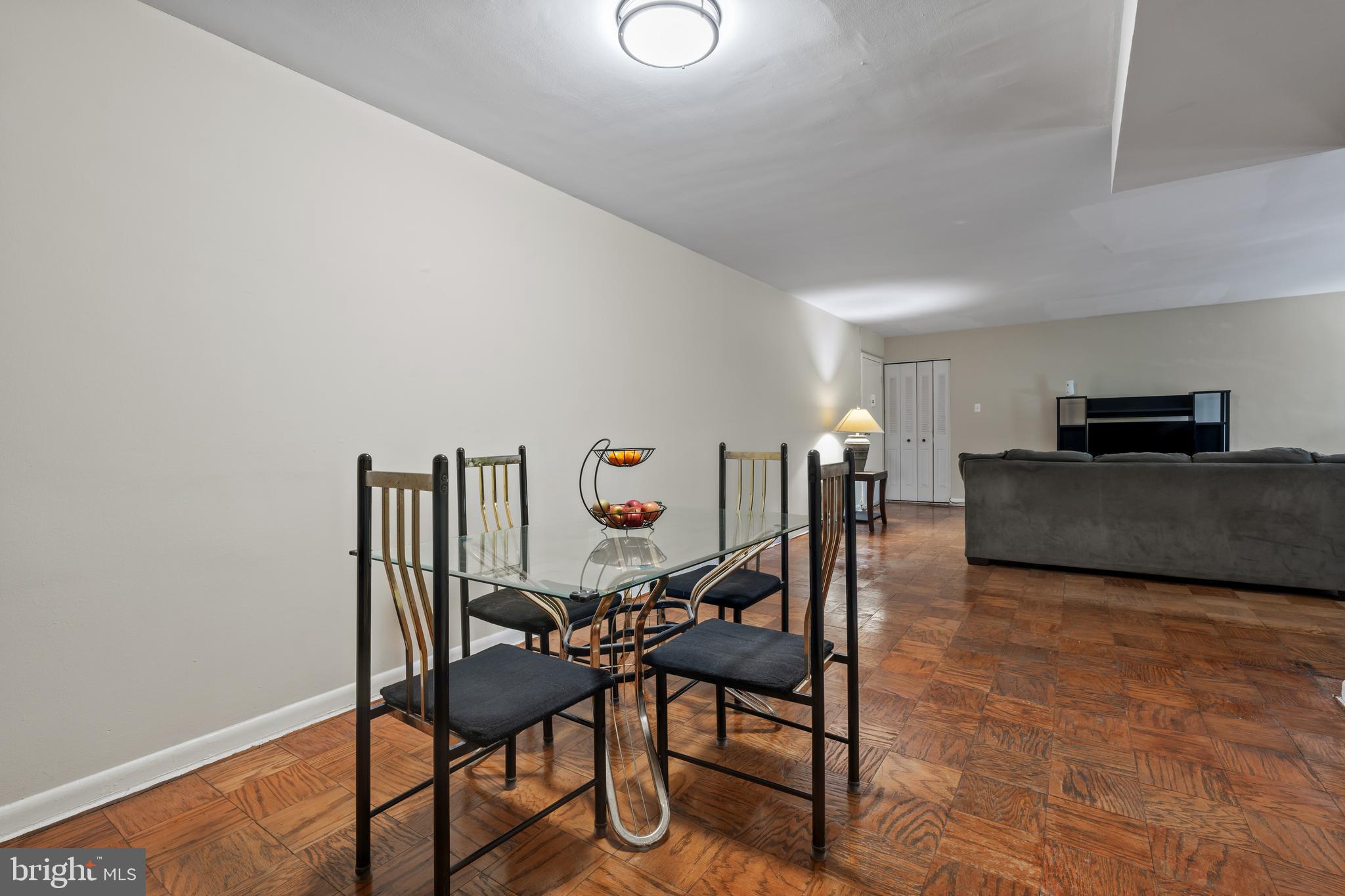 7611 Maple Ave #707