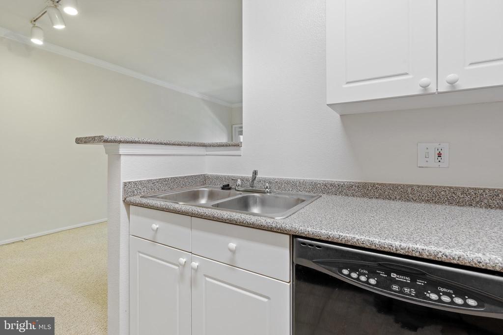 11750 Old Georgetown Rd #2201