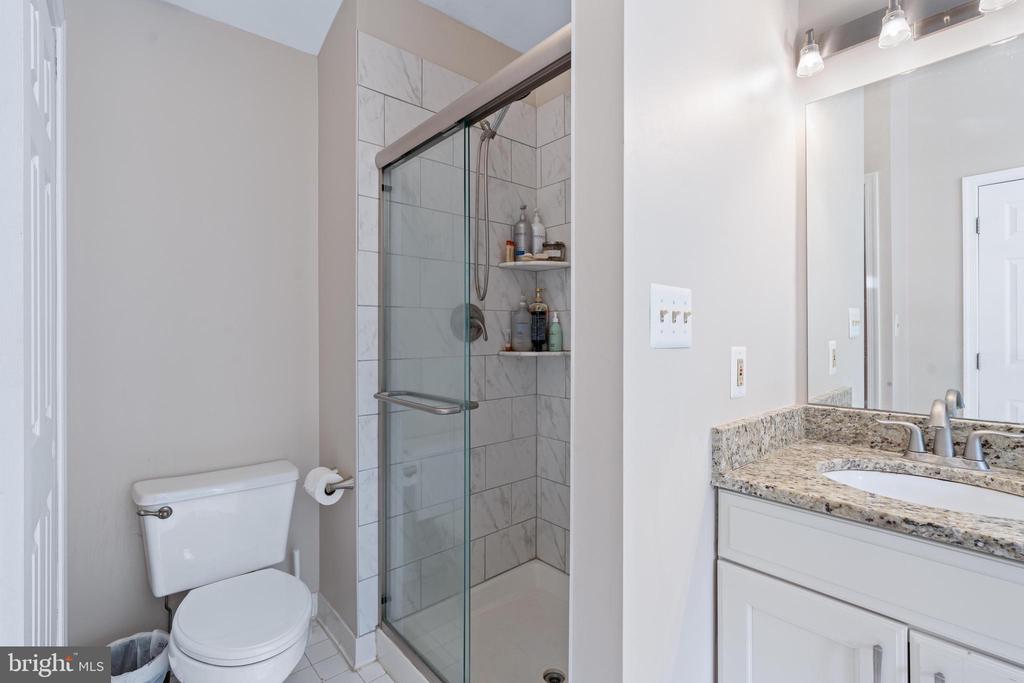 5417 Whitley Park Terace