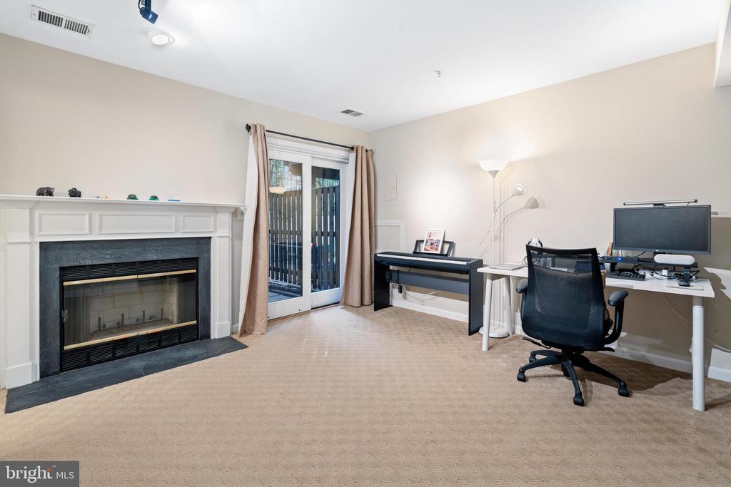 5417 Whitley Park Terace
