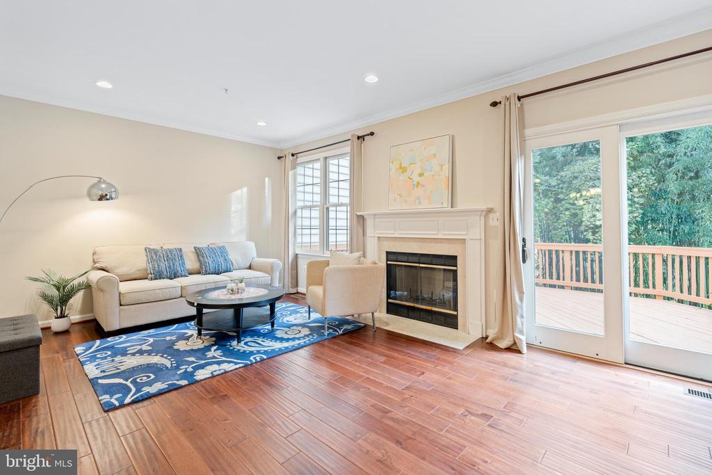 5417 Whitley Park Terace