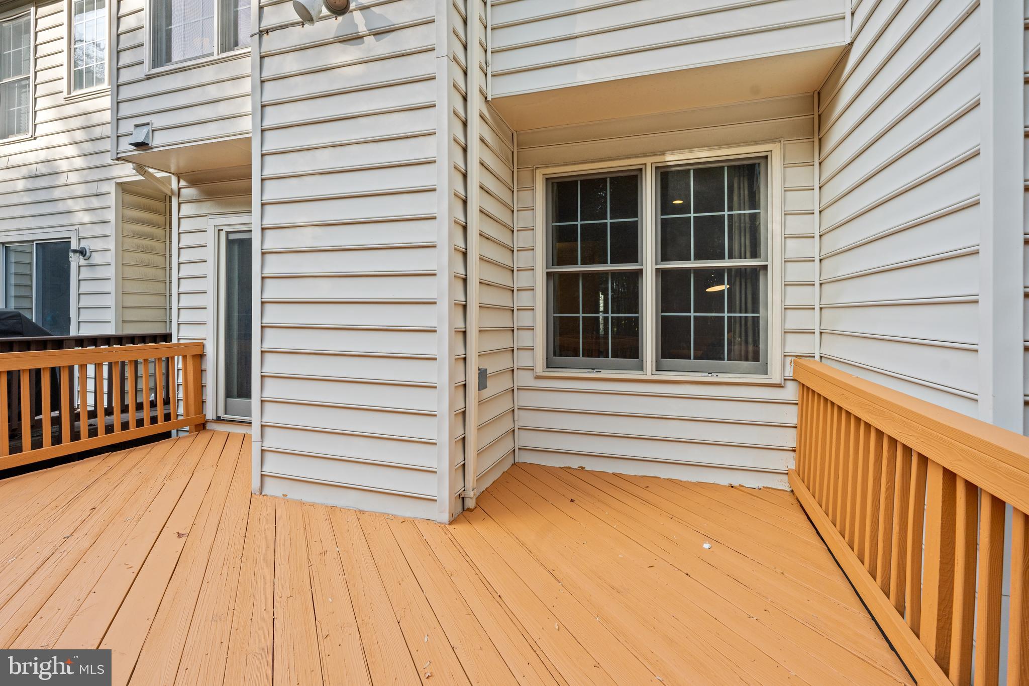 5417 Whitley Park Terace