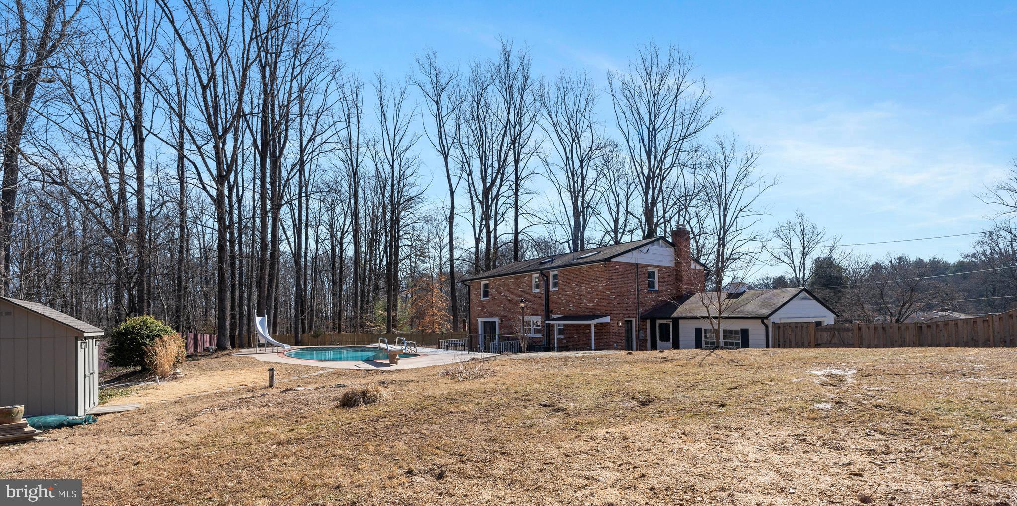 2105 Drury Rd