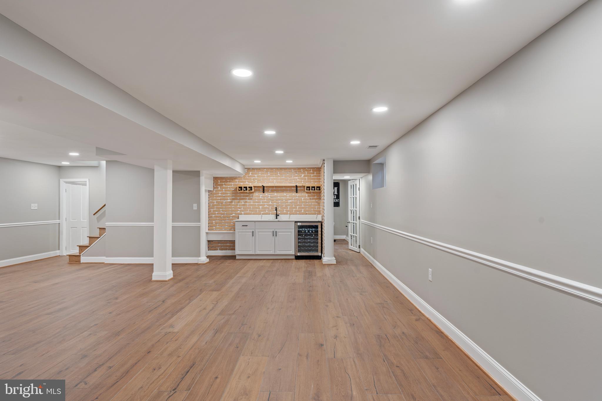 2105 Drury Rd