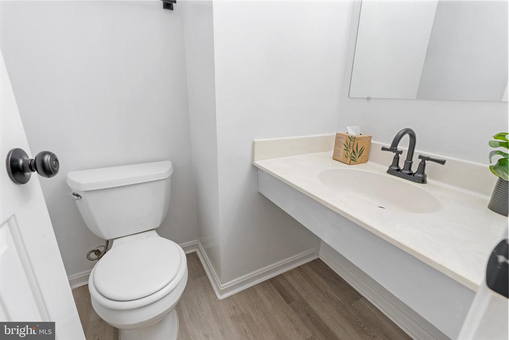 12307 Sandy Point Ct
