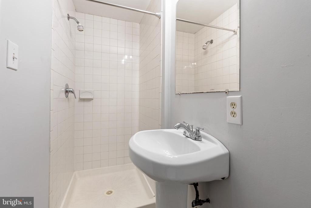 12307 Sandy Point Ct