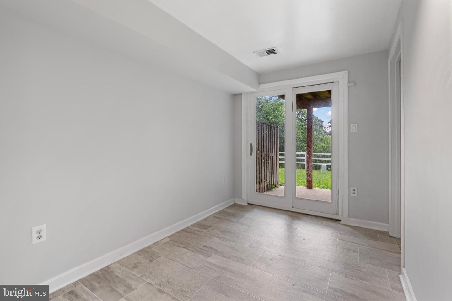12307 Sandy Point Ct