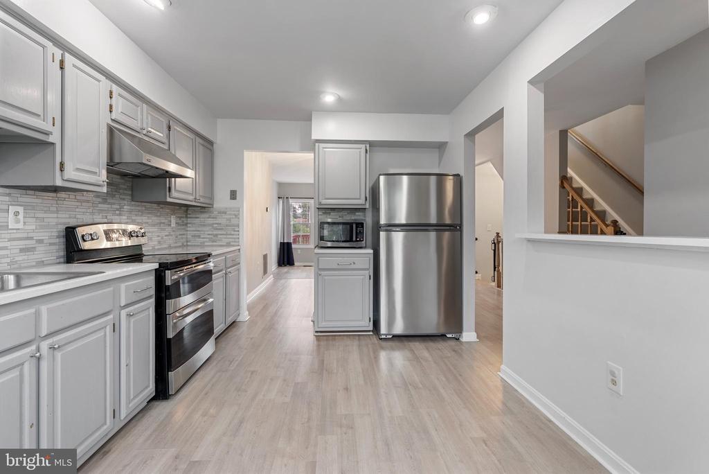 12307 Sandy Point Ct