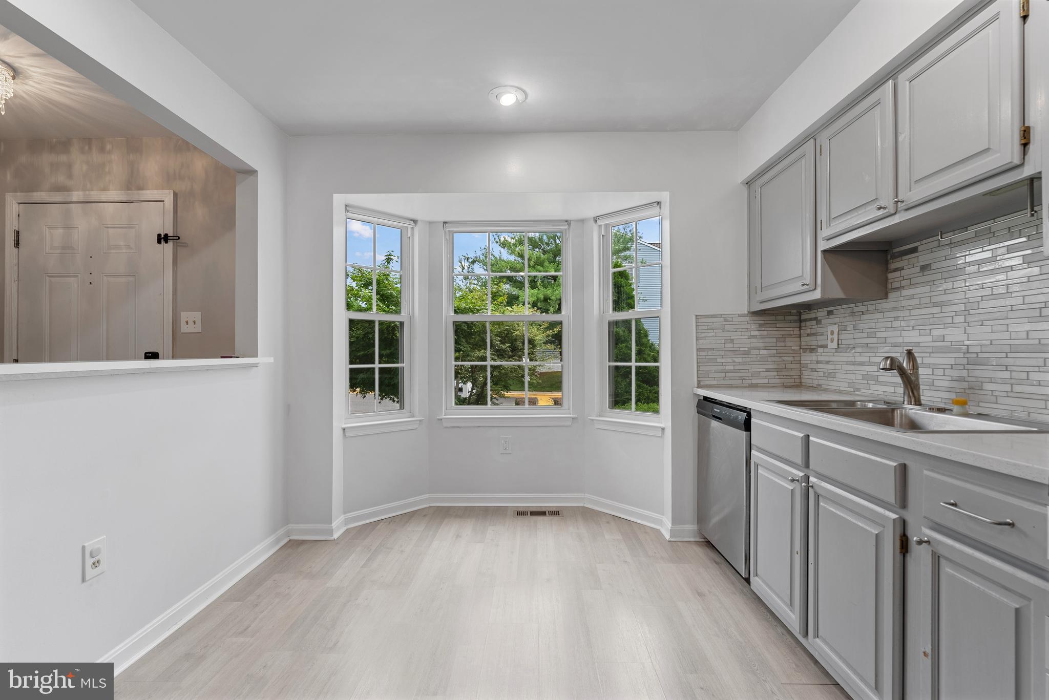 12307 Sandy Point Ct