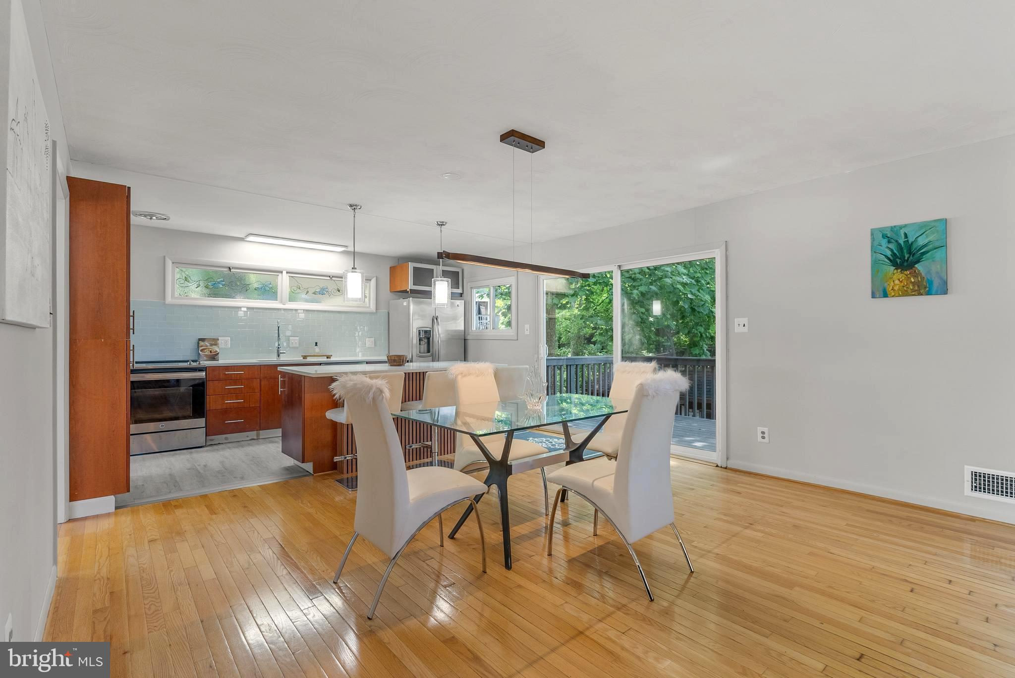 1 Schindler Ct