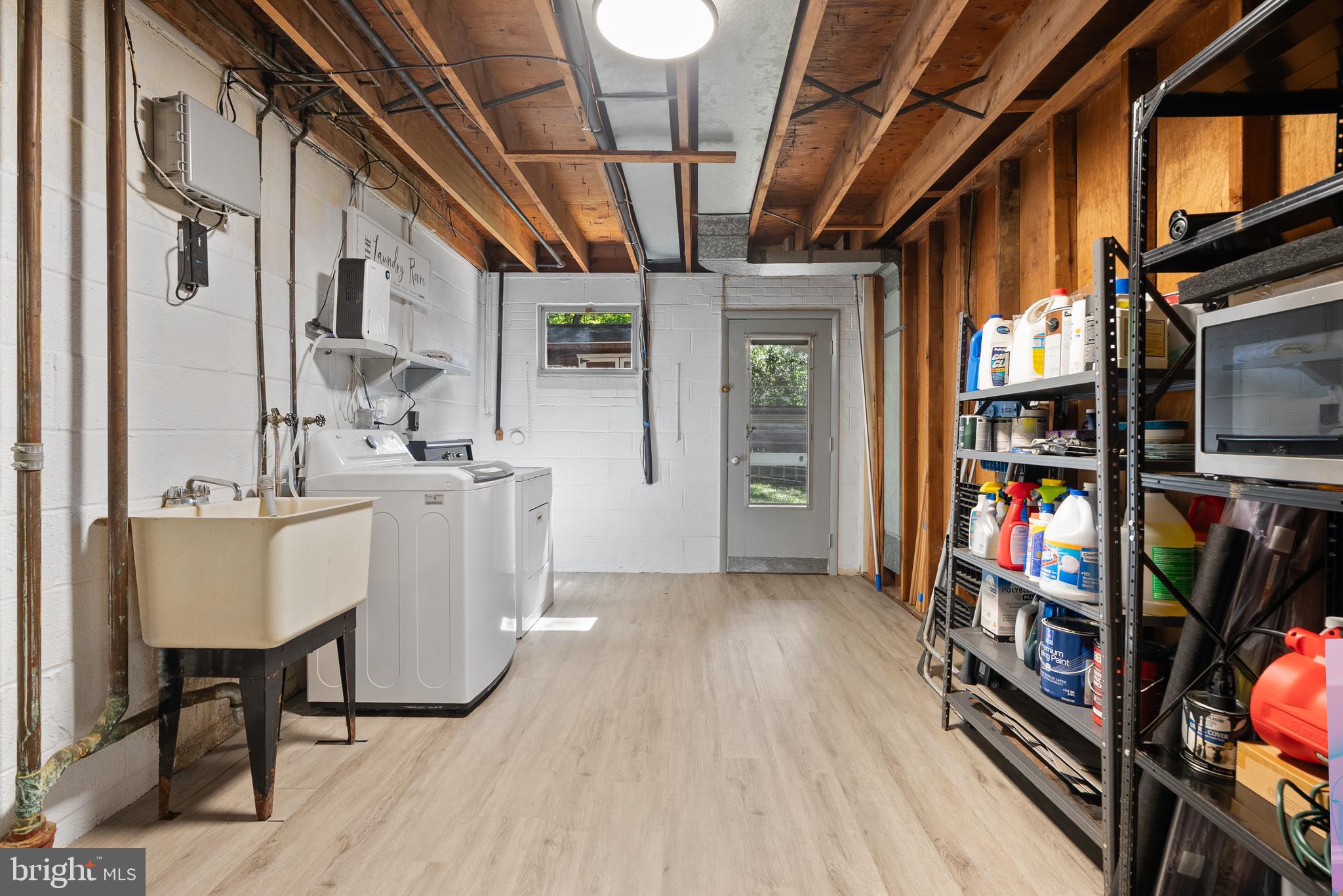 1 Schindler Ct