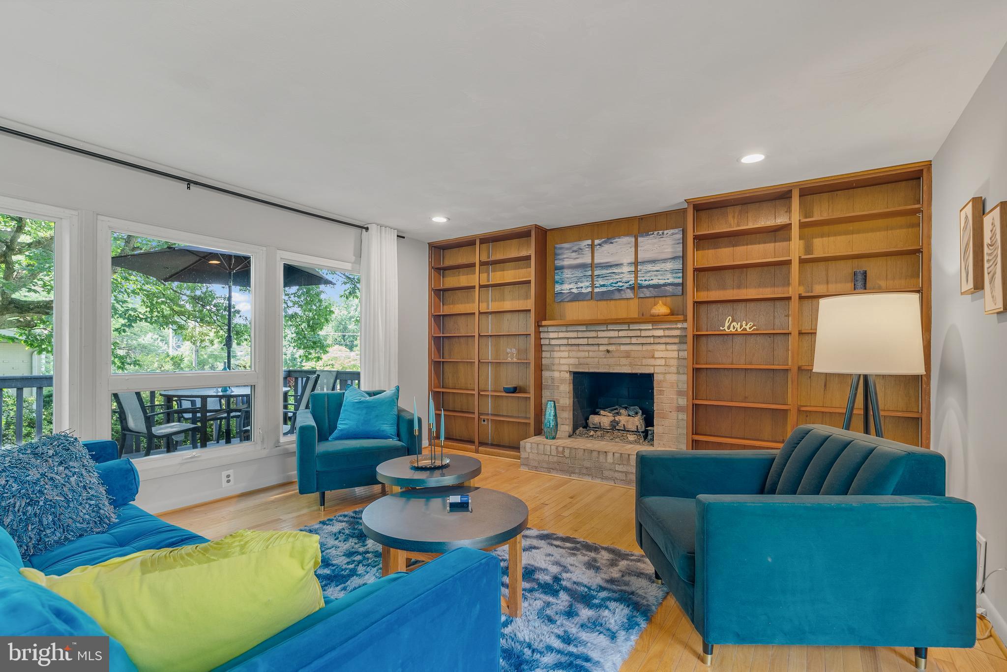 1 Schindler Ct