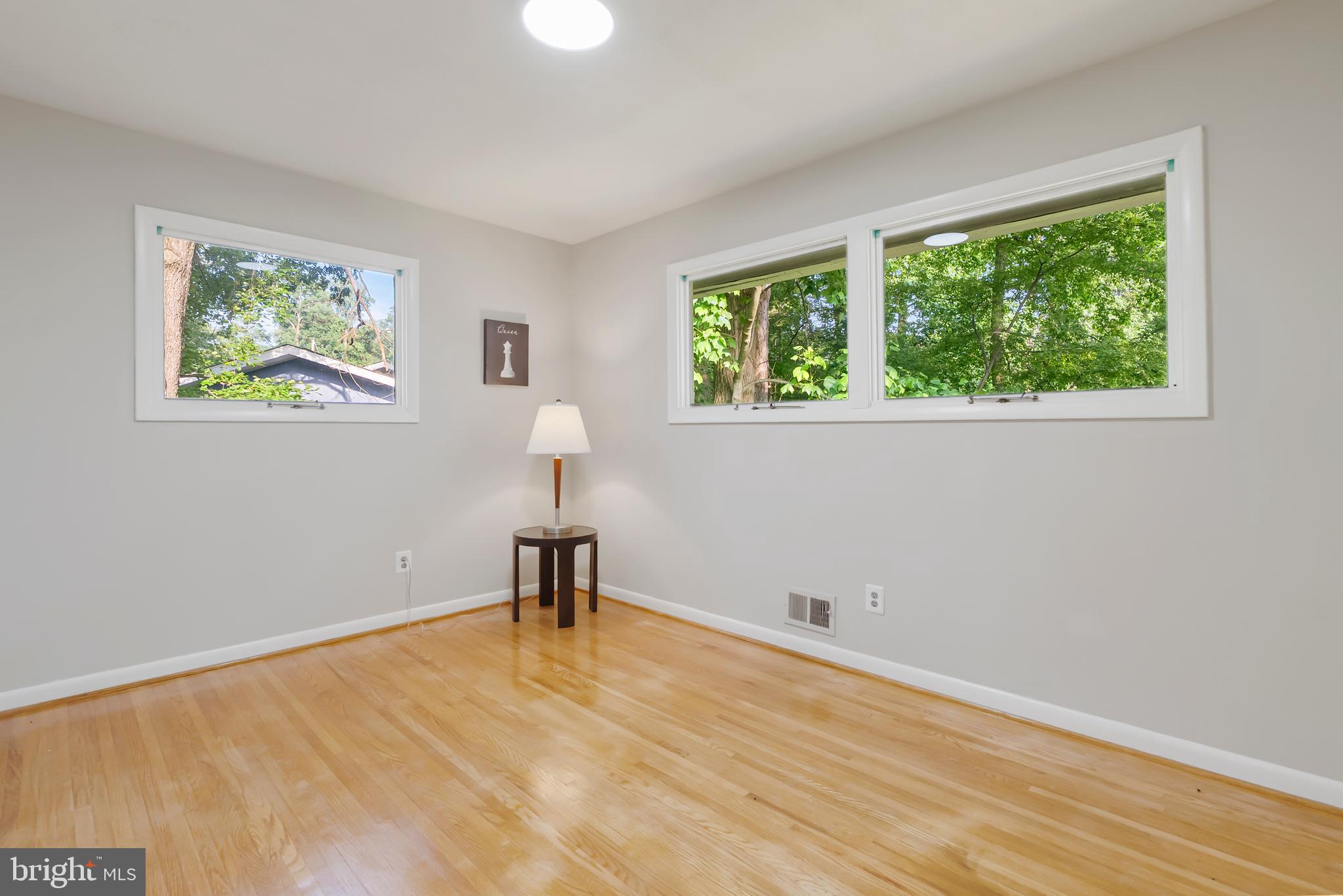 1 Schindler Ct