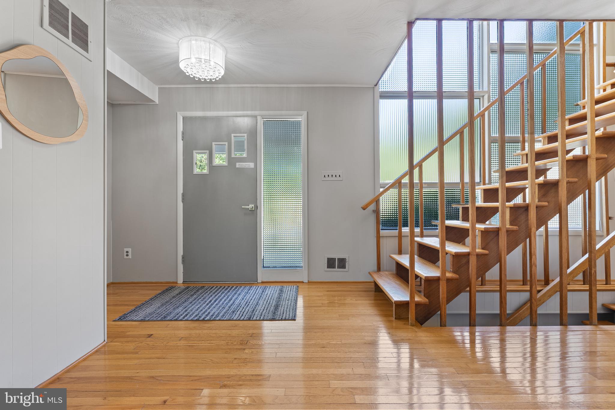 1 Schindler Ct