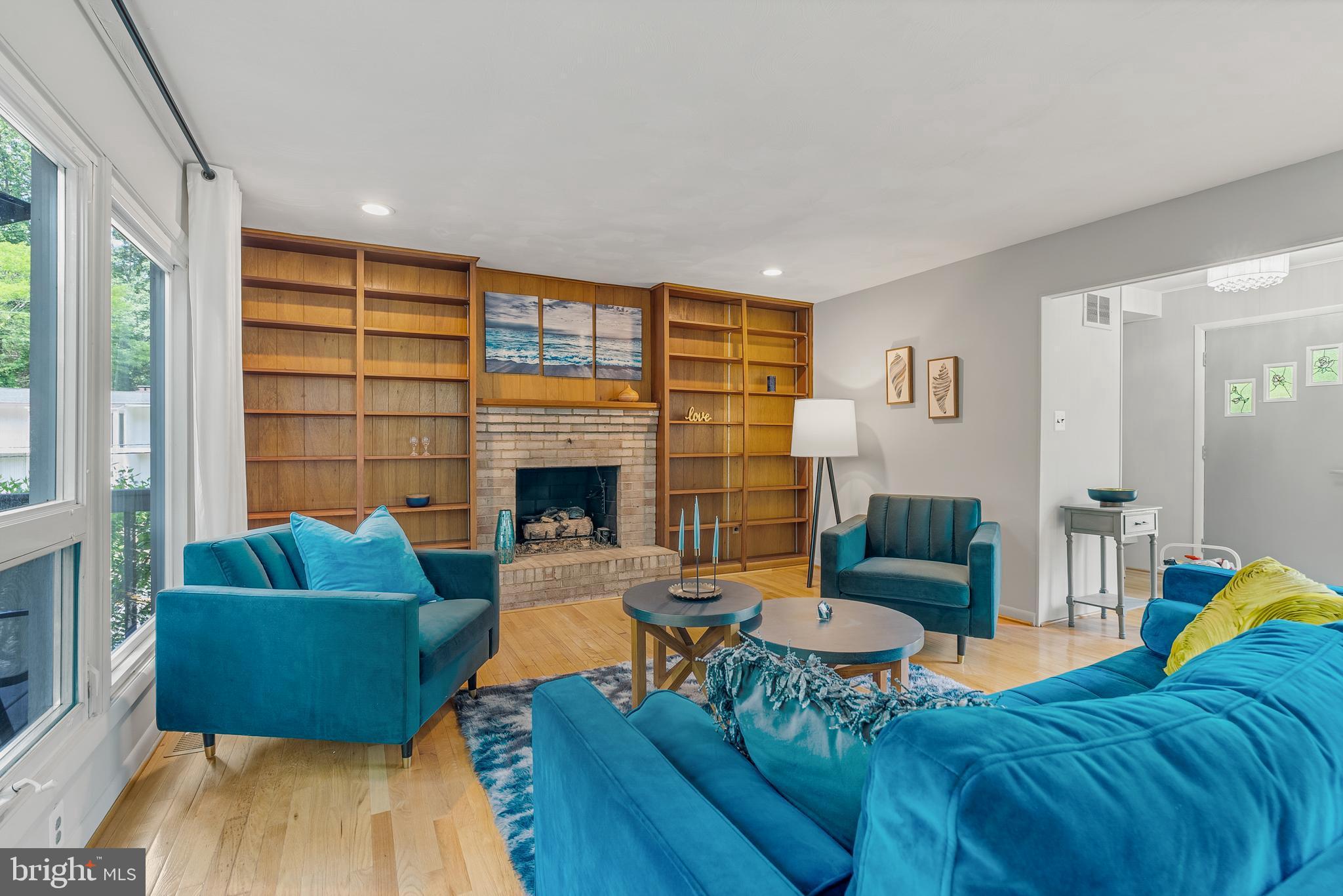 1 Schindler Ct