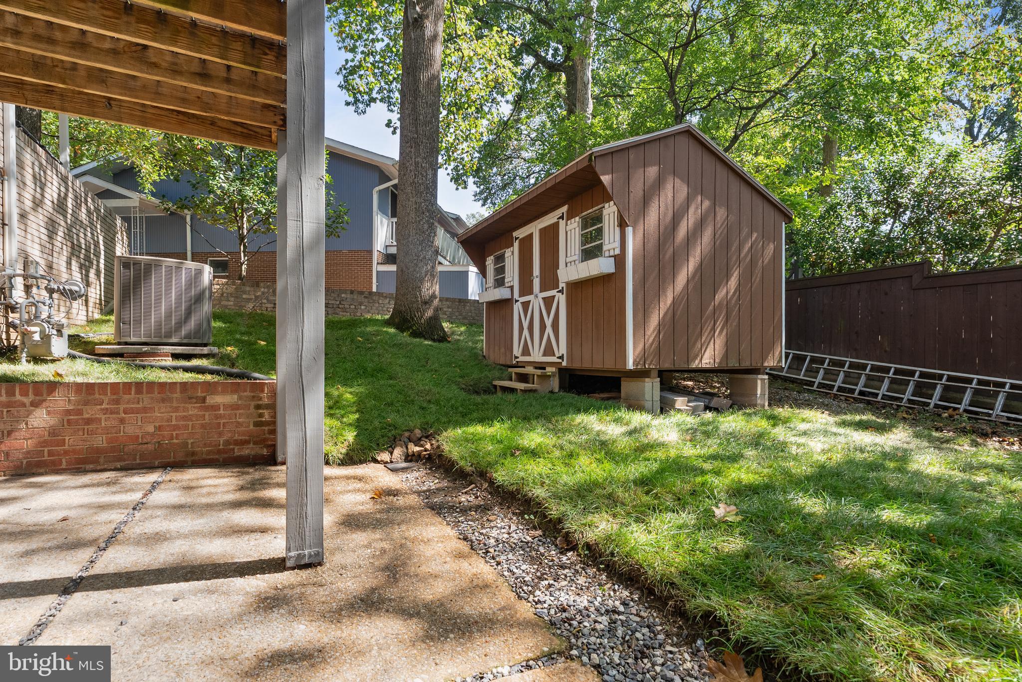 1 Schindler Ct