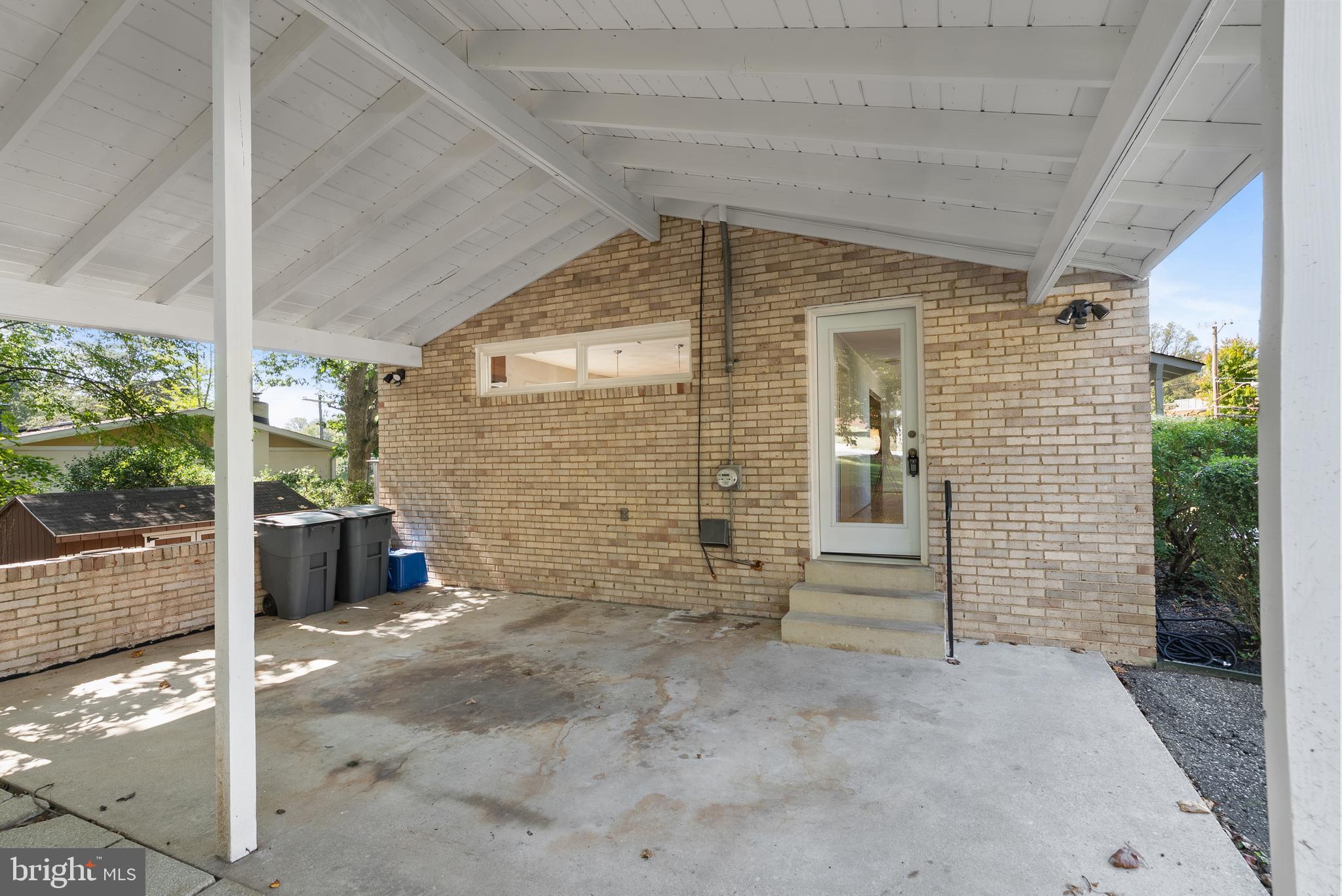 1 Schindler Ct