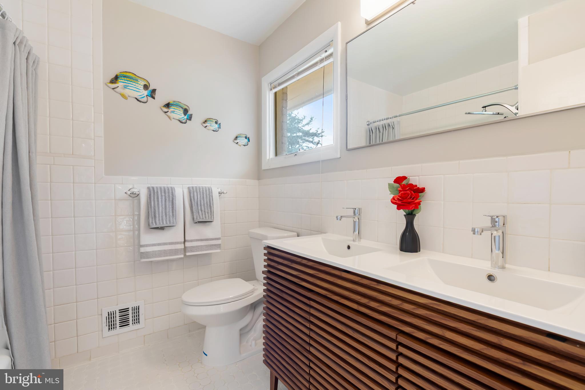 1 Schindler Ct