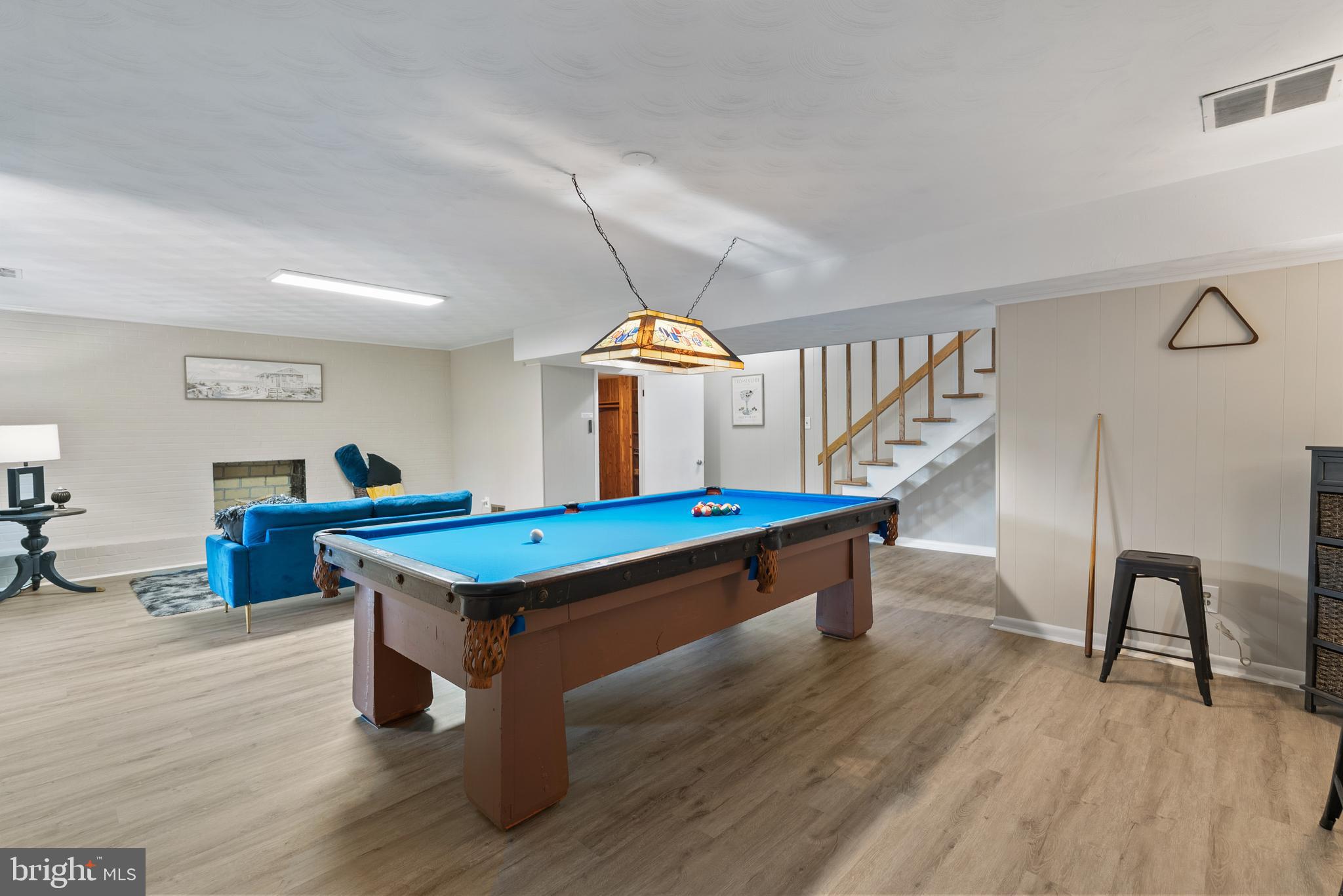 1 Schindler Ct