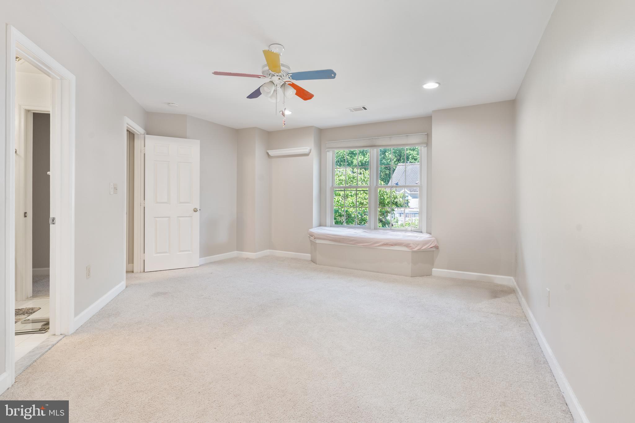 7815 STABLE WAY
