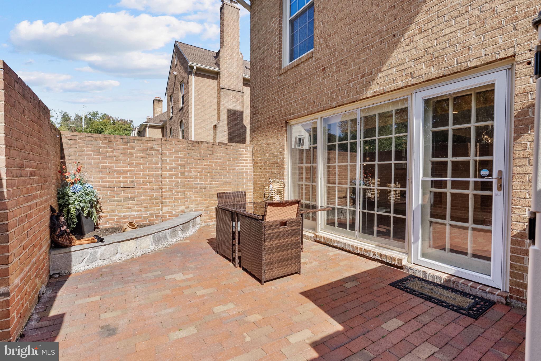 11008 WICKSHIRE WAY C-5