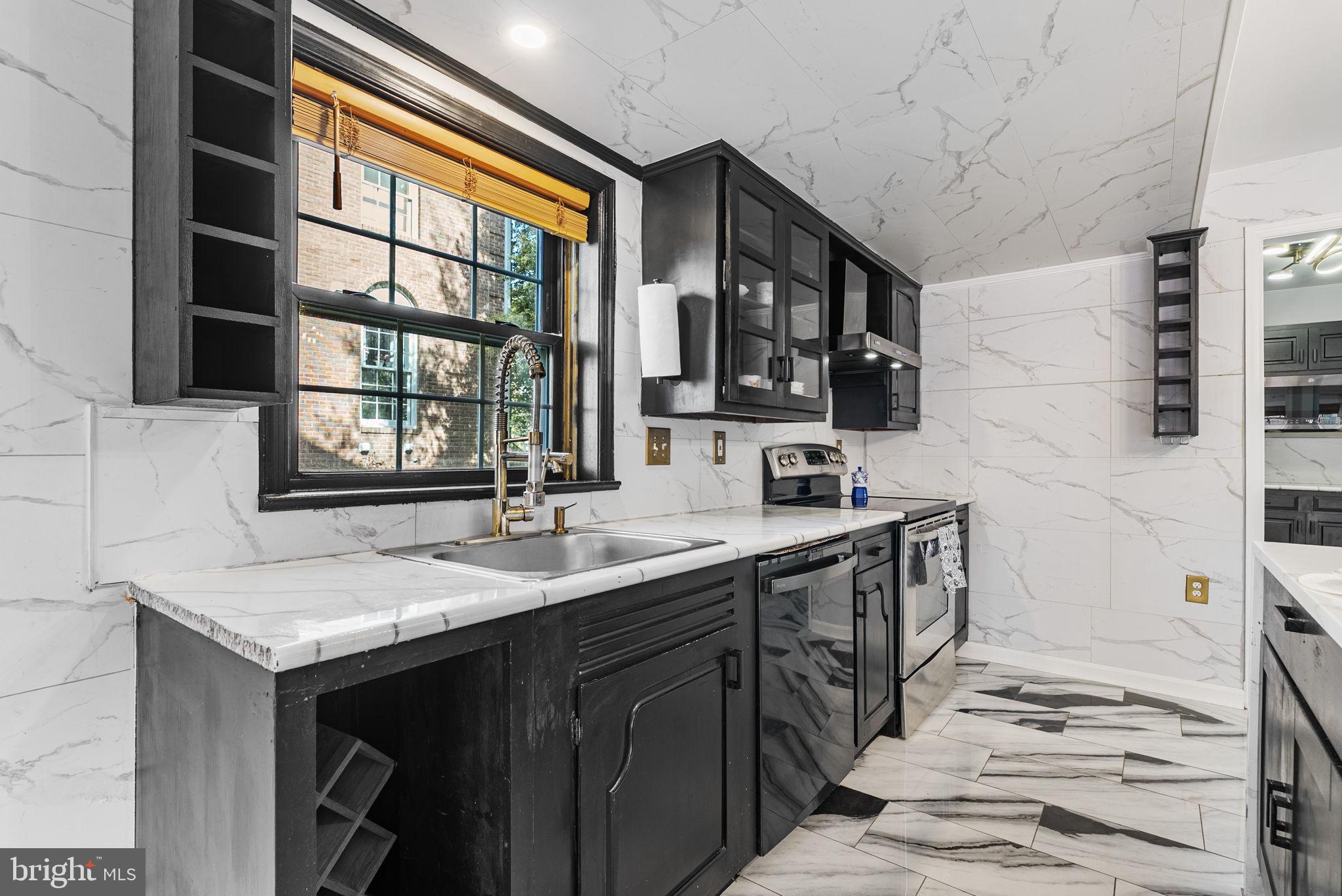 11008 WICKSHIRE WAY C-5