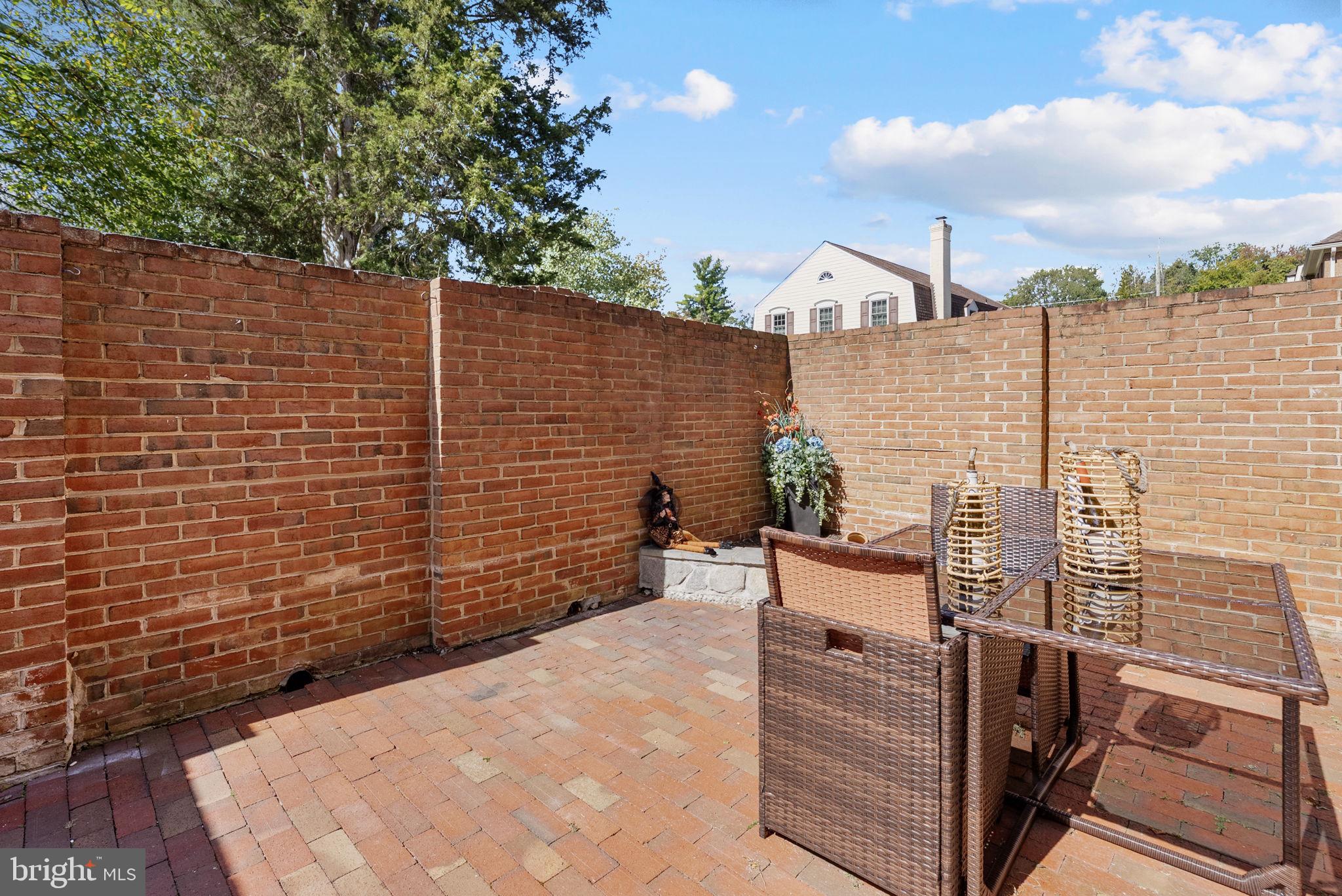 11008 WICKSHIRE WAY C-5