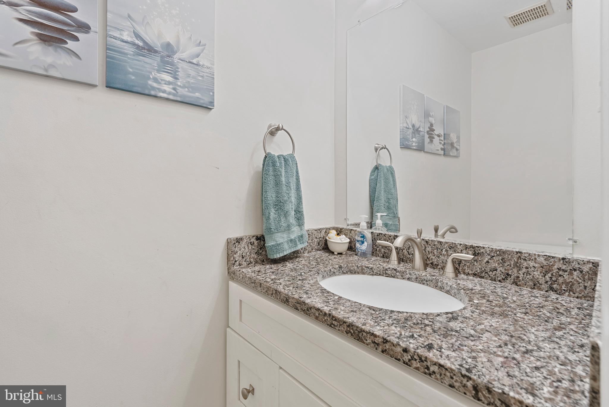 11008 WICKSHIRE WAY C-5