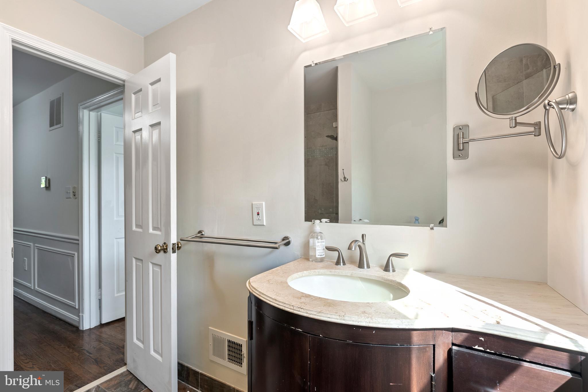 11008 WICKSHIRE WAY C-5