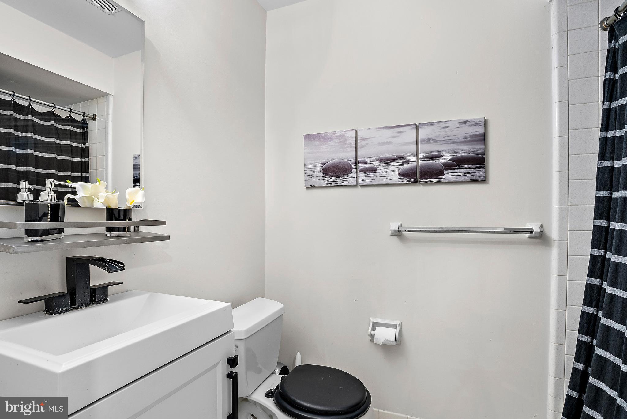 11008 WICKSHIRE WAY C-5