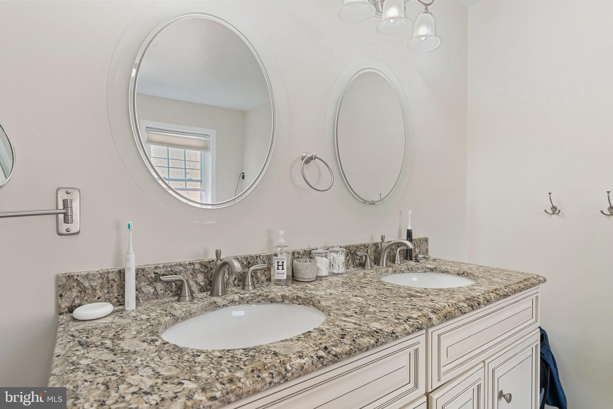 11008 WICKSHIRE WAY C-5