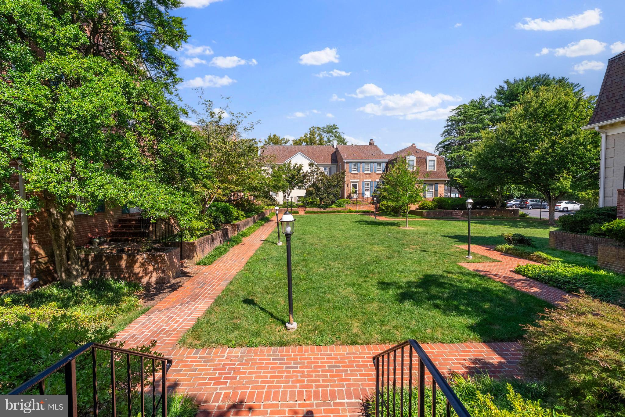 11008 WICKSHIRE WAY C-5