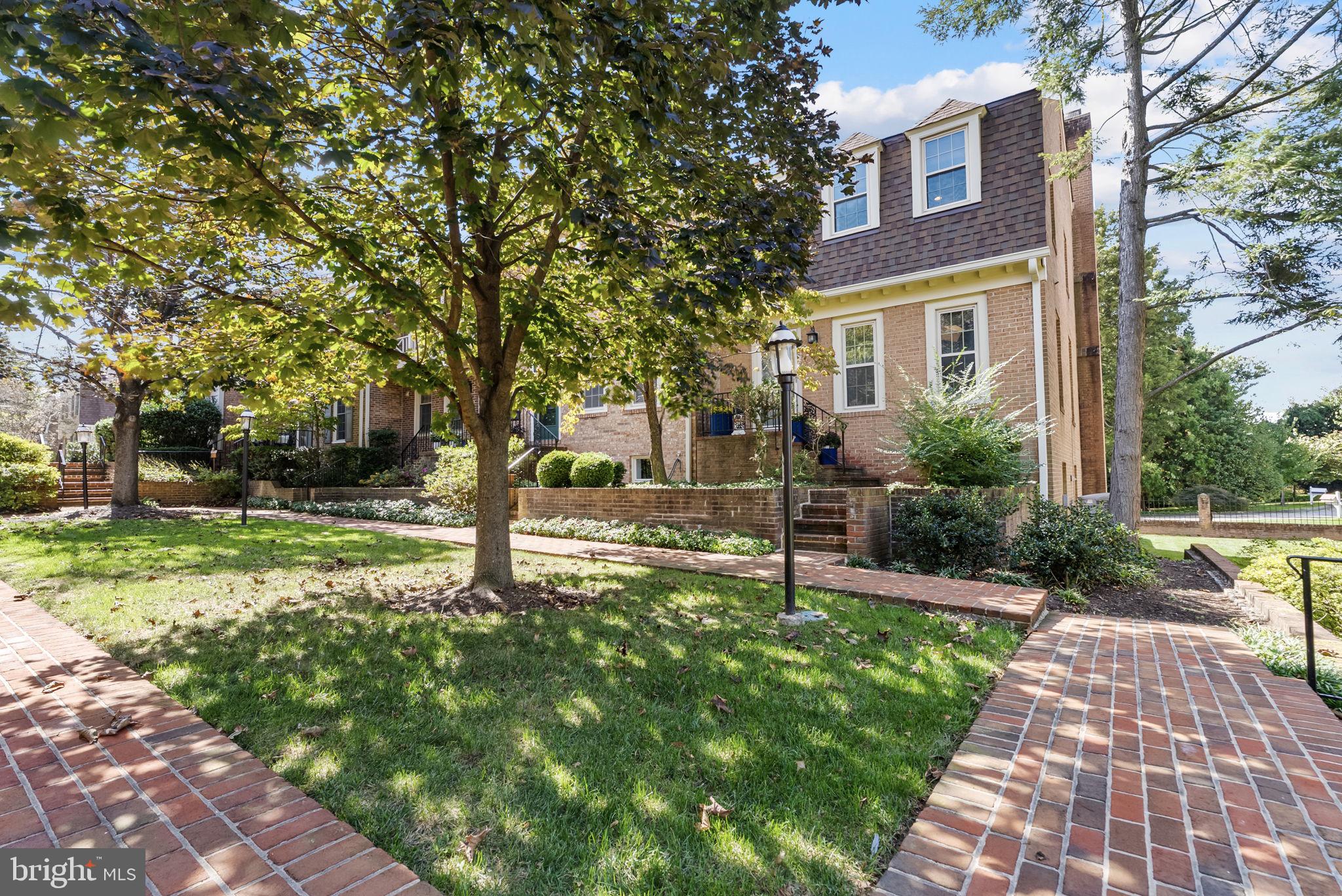 11008 WICKSHIRE WAY C-5