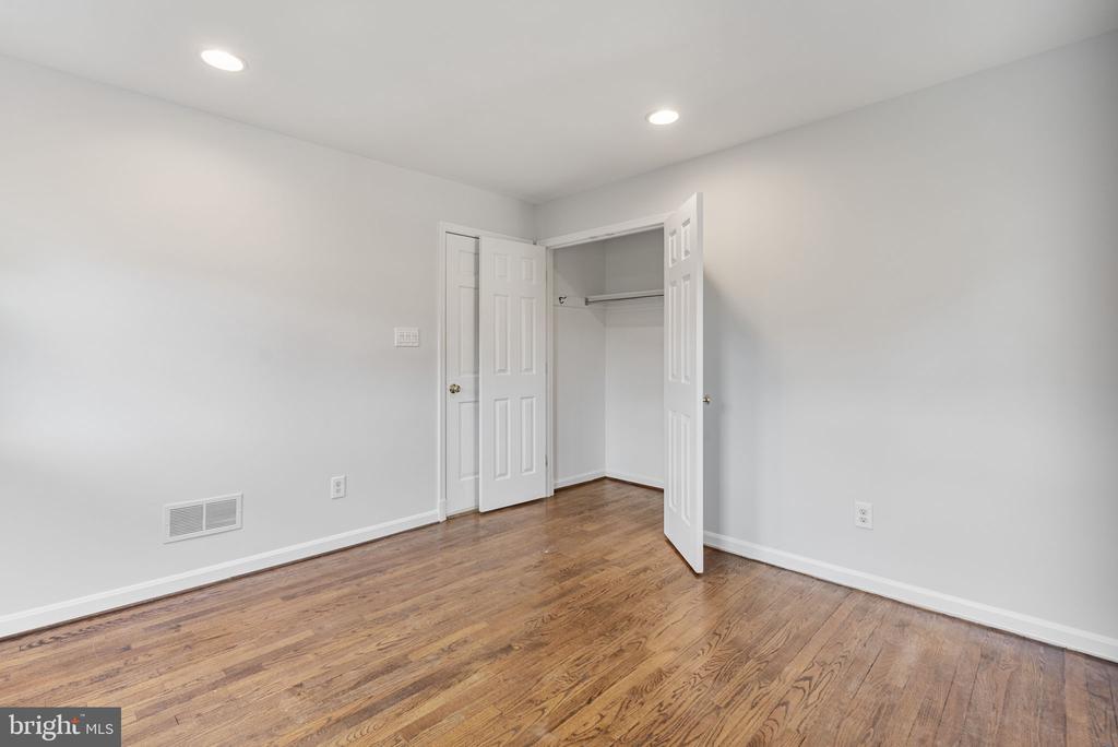 11008 WICKSHIRE WAY C-5