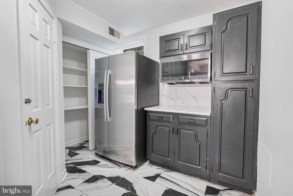 11008 WICKSHIRE WAY C-5
