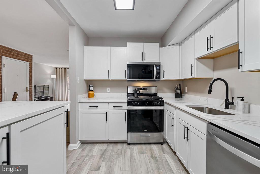 790 QUINCE ORCHARD BOULEVARD 790-20